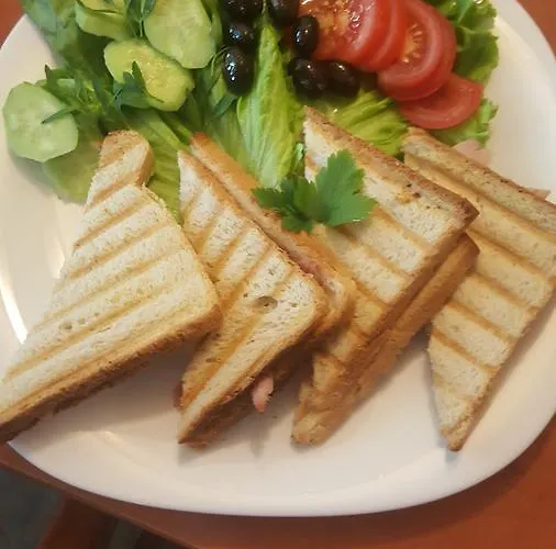 Cathedral וארנה